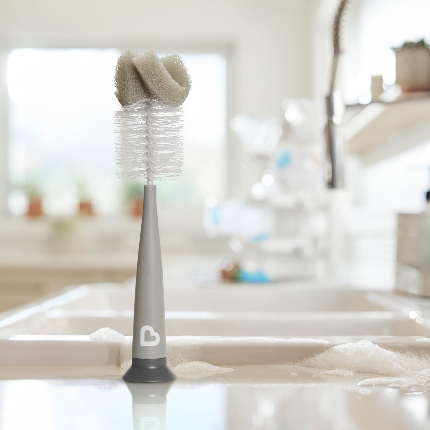 Munchkin Sponge Bottle Brush
